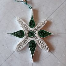 combed star ornament