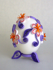 quilling on a hollow chicken egg