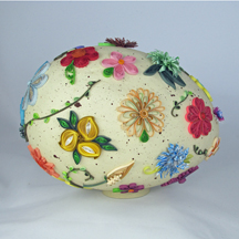 Quilled flower Easter egg