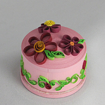 tiny quilled box