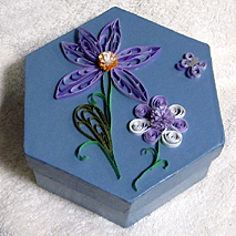 Hexagonal quilled box